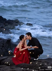 NHÌN THẤY TƯƠNG LAI