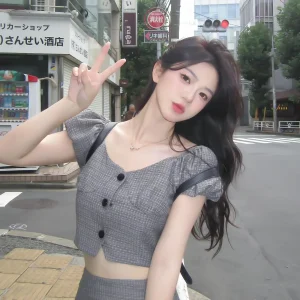 Hứa Em Như Mùa Hạ
