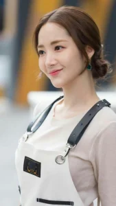 Thiên Kim Thực Dụng Không Cần Thanh Cao