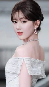 Tôi Không Còn Là Cô Ấy