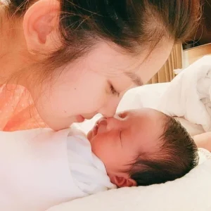 Anh Bảo Vệ Cả Thế Giới