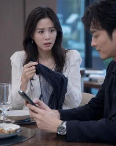 Cuộc Hôn Nhân Không Còn Nước Mắt