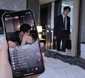 Đêm trước ngày công ty chính thức bước lên sàn chứng khoán