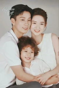 Một Nhà Hai Mùa Đông