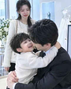 MƯỢN BỐ RỒI MƯỢN CẢ ĐỜI
