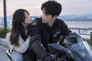 Tạ Cảnh Thâm chơi mô tô đã nhiều năm